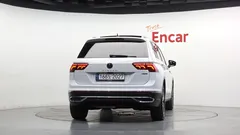 2023 Volkswagen Tiguan 2.0 TDI 4Motion Prestige, белый — фото 4