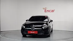 2021 Mercedes-Benz A-Class A220 Hatchback, чёрный — фото 3