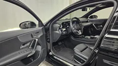 2021 Mercedes-Benz A-Class A220 Hatchback, чёрный — фото 10