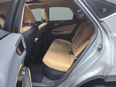 2023 Lexus NX Premium, серо-серебристый — фото 18