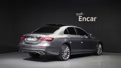 2022 Mercedes-Benz E-Class E350 4MATIC AMG Line — фото 2
