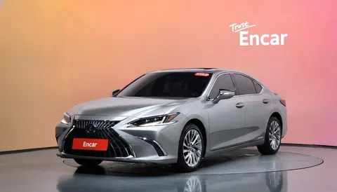 2022 Lexus ES Executive