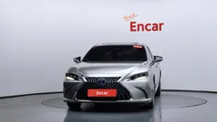 2022 Lexus ES Executive — фото 3