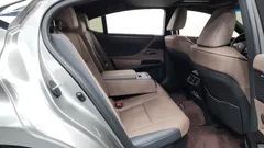 2022 Lexus ES Executive — фото 11