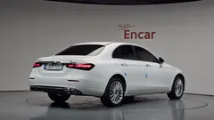 2023 Mercedes-Benz E-Class E220d 4MATIC Exclusive — фото 2