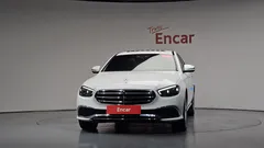 2023 Mercedes-Benz E-Class E220d 4MATIC Exclusive — фото 3