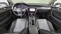 2021 Volkswagen Passat 2.0 TDI 4Motion Prestige, белый — фото 7