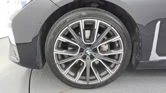 2022 BMW 7-Series 730d xDrive M Sport, чёрный — фото 5