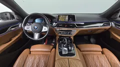 2022 BMW 7-Series 730d xDrive M Sport, чёрный — фото 7