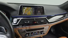 2022 BMW 7-Series 730d xDrive M Sport, чёрный — фото 12