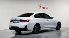2023 BMW 3-Series 320i M Sport — фото 2