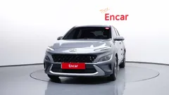 2023 Hyundai Kona Modern, серый — фото 3