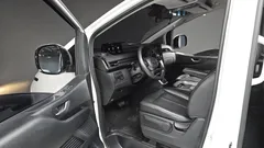 2022 Hyundai Staria Cargo 5-Seater — фото 10