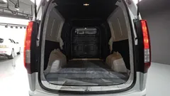 2022 Hyundai Staria Cargo 5-Seater — фото 20