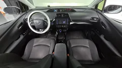 2021 Toyota Prius 1.8, белый — фото 7