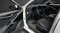 2022 Kia Niro Prestige, белый — фото 11