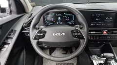 2022 Kia Niro Prestige, белый — фото 13
