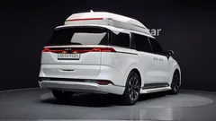 2023 Kia Carnival Gasoline 7-Seater Hi-Limousine — фото 2