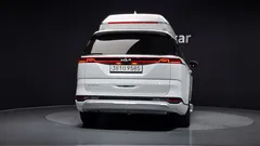 2023 Kia Carnival Gasoline 7-Seater Hi-Limousine — фото 4