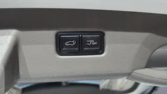 2023 Kia Carnival Gasoline 7-Seater Hi-Limousine — фото 17
