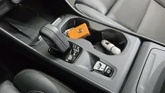 2021 Volvo XC40 B4 Momentum, чёрный — фото 9
