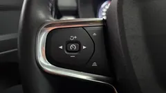 2021 Volvo XC40 B4 Momentum, чёрный — фото 16
