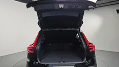 2021 Volvo XC40 B4 Momentum, чёрный — фото 19