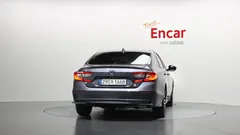 2021 Honda Accord 2.0 Hybrid Touring, серый — фото 4