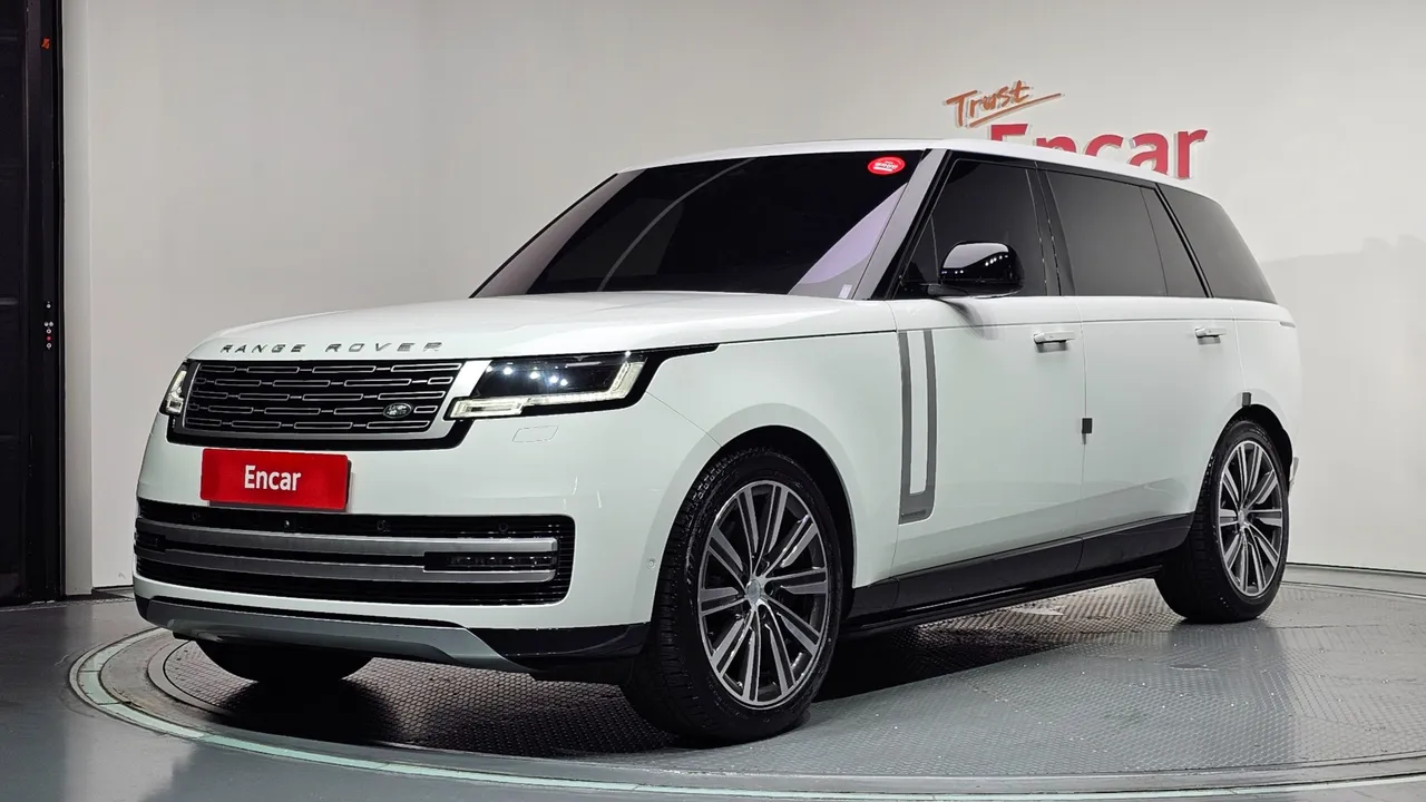 2023 Land Rover Range Rover D350 Autobiography Long Wheel Base