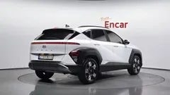 2023 Hyundai Kona Inspiration, белый — фото 2
