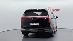 2024 Kia Canival Gasoline 9-Seater Noblesse, чёрный — фото 4
