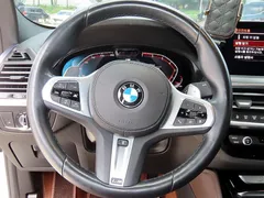 2022 BMW X4 xDrive20i M Sport — фото 19