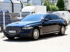 2021 Genesis G90 3.8 AWD, синий — фото 1