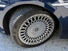 2021 Genesis G90 3.8 AWD, синий — фото 5