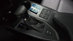 2024 Lexus UX 2.0 2WD, чёрный — фото 9