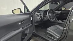 2024 Lexus UX 2.0 2WD, чёрный — фото 10