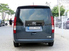 2023 Hyundai Staria Cargo 3-Seater — фото 4