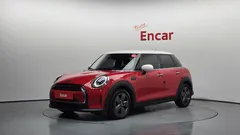 2023 Mini Cooper 5Door Classic — фото 12
