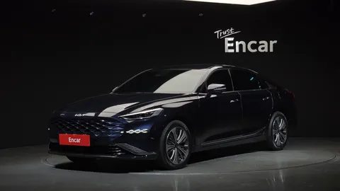 2023 Kia K8 Signature