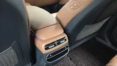 2023 Genesis GV70 2.5T Gasoline AWD, белый — фото 17