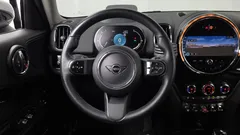 2022 Mini Countryman ALL4 Classic Plus, зелёный — фото 13
