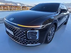 2023 Hyundai Grandeur Exclusive — фото 1