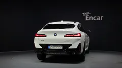 2023 BMW X4 xDrive20i M Sport, белый — фото 4