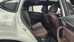 2023 BMW X4 xDrive20i M Sport, белый — фото 12