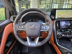 2025 Lexus LX 700h VIP — фото 16