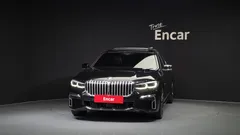 2022 BMW 7-Series 745Le iPerformance M Sport, чёрный — фото 3
