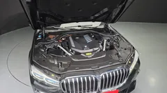 2022 BMW 7-Series 745Le iPerformance M Sport, чёрный — фото 6