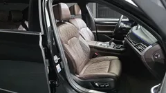2022 BMW 7-Series 745Le iPerformance M Sport, чёрный — фото 11