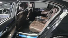 2022 BMW 7-Series 745Le iPerformance M Sport, чёрный — фото 12