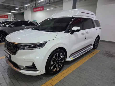 2023 Kia Carnival Diesel 9-Seater Hi-Limousine
